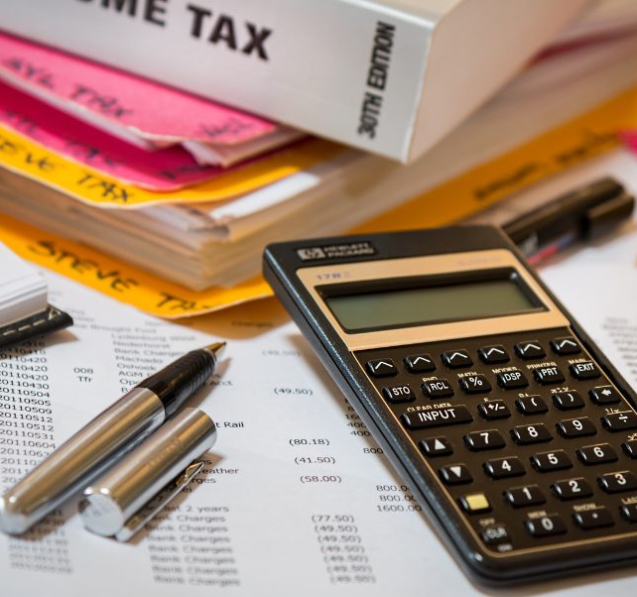 ACCOUNTING & BOOKKEEPING (916 x 612 px) (917 x 602 px) (2)